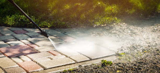 Best Sign and Awning Cleaning  in Gillett, WI